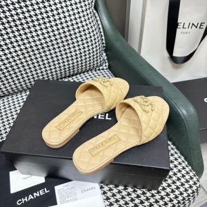 Chanel Slides - view 7
