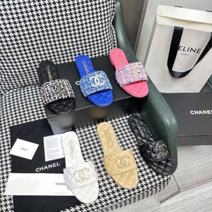 Chanel Slides - view 9