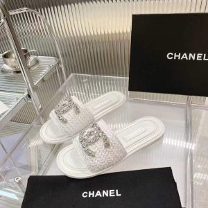 Chanel Slides - view 3