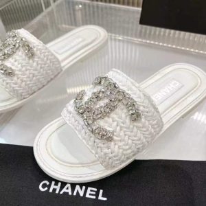 Chanel Slides - view 6