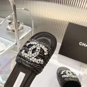 Chanel Slides - view 7