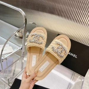 Chanel Slides - view 5