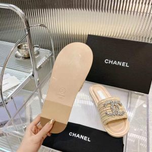 Chanel Slides - view 9