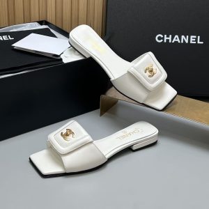 Chanel Slides - view 5