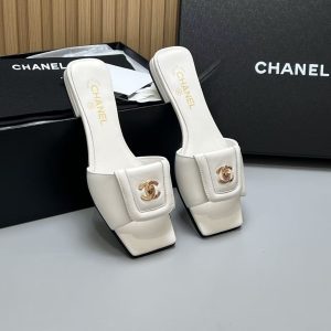 Chanel Slides - view 7