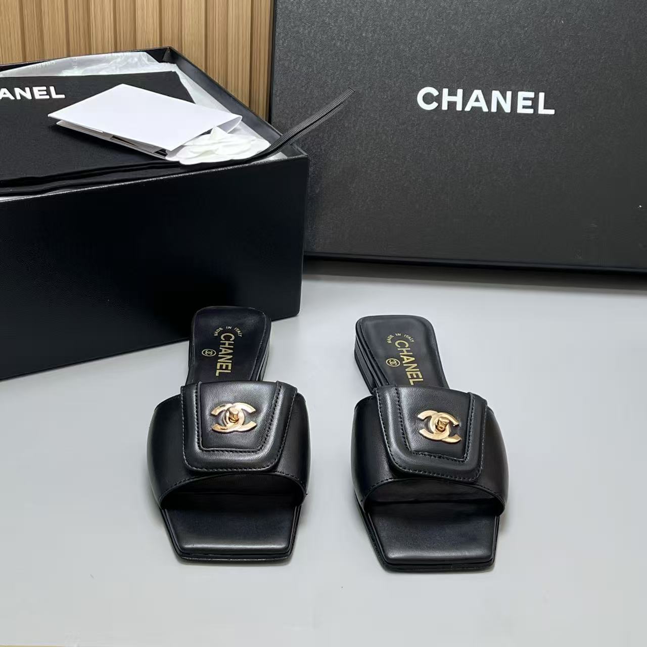 Chanel Slides - view 2