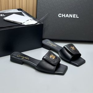 Chanel Slides - view 5