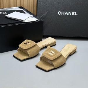 Chanel Slides - view 5
