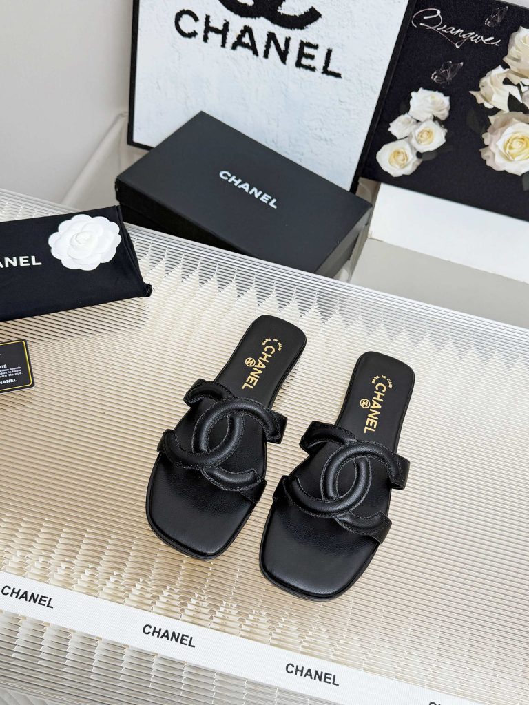 Chanel Slides - view 1