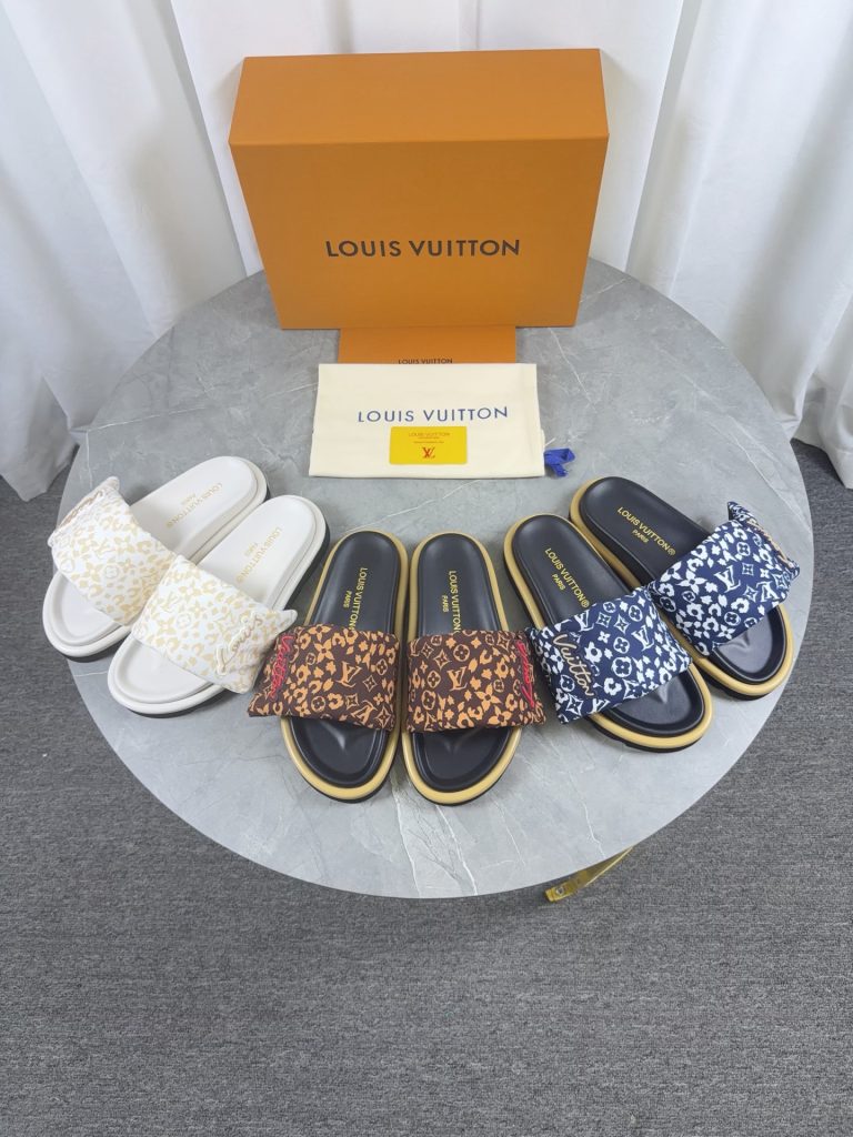 Louis Vuitton Slides - view 1