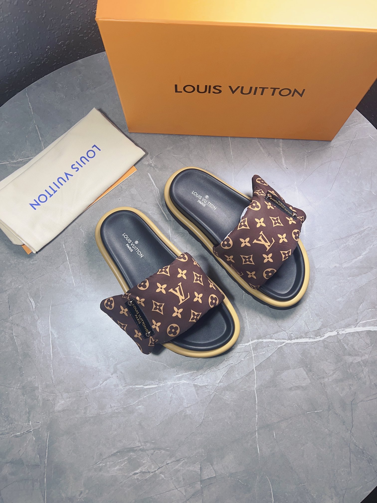 Louis Vuitton Slides - view 2