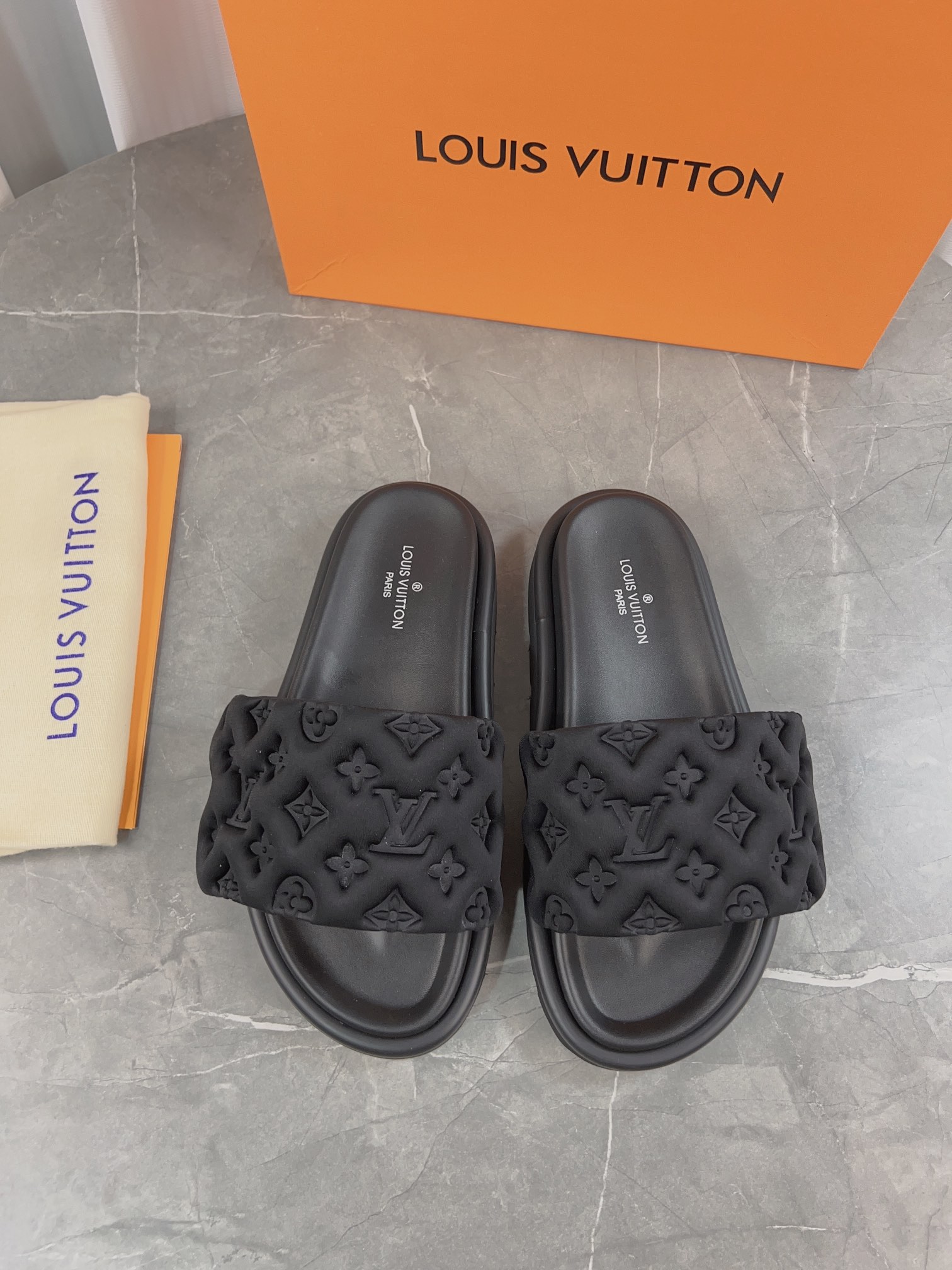 Louis Vuitton Slides - view 2