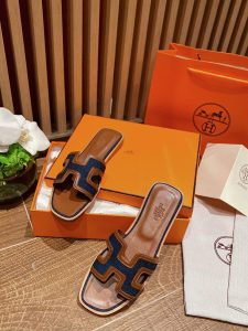 Hermès Slides - view 2
