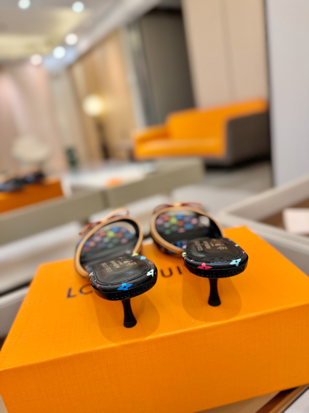 Louis Vuitton Slides - view 7