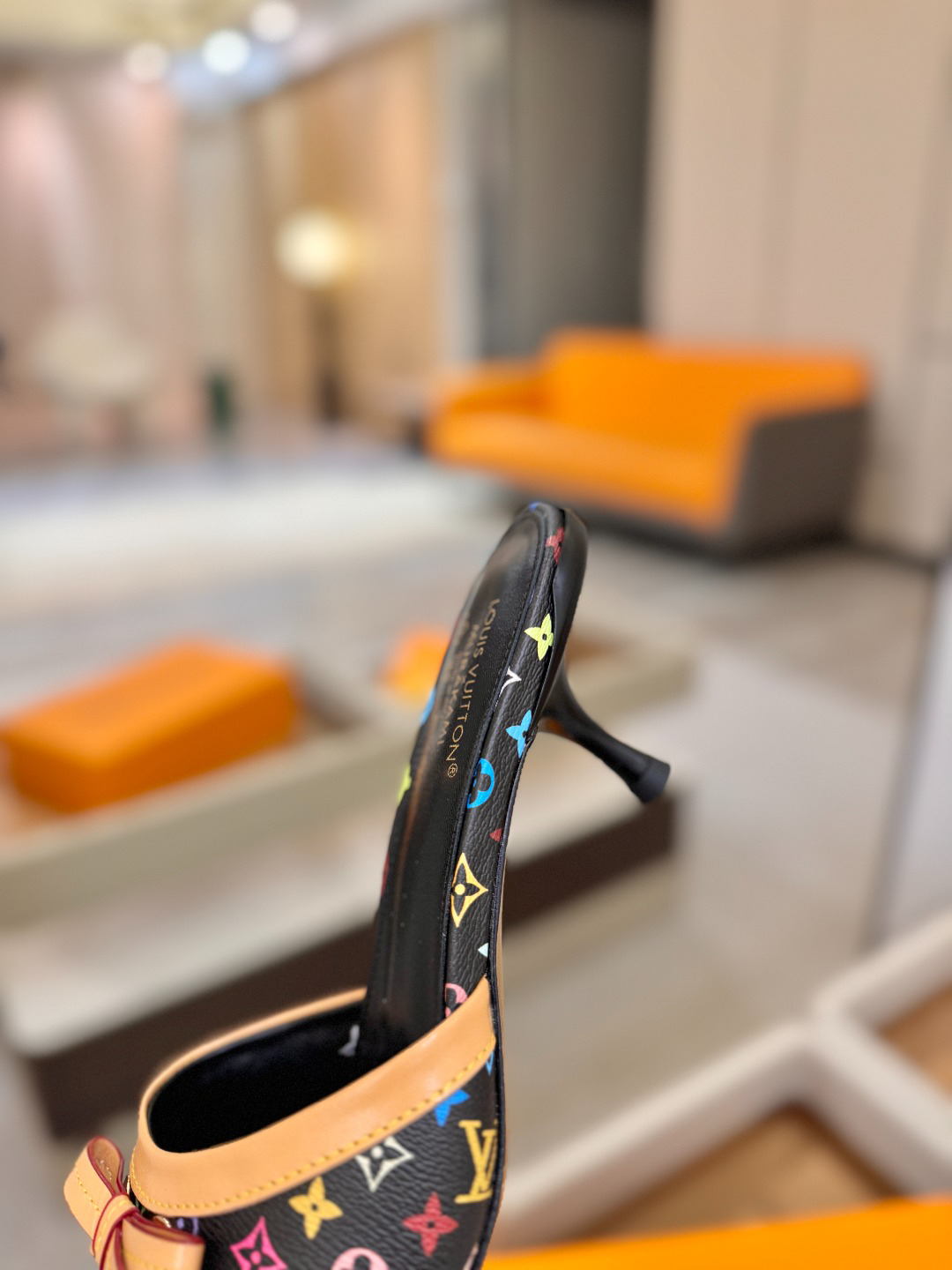 Louis Vuitton Slides - view 8