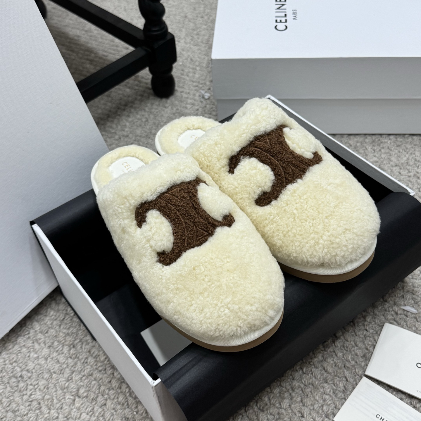 Celine Slides - view 1
