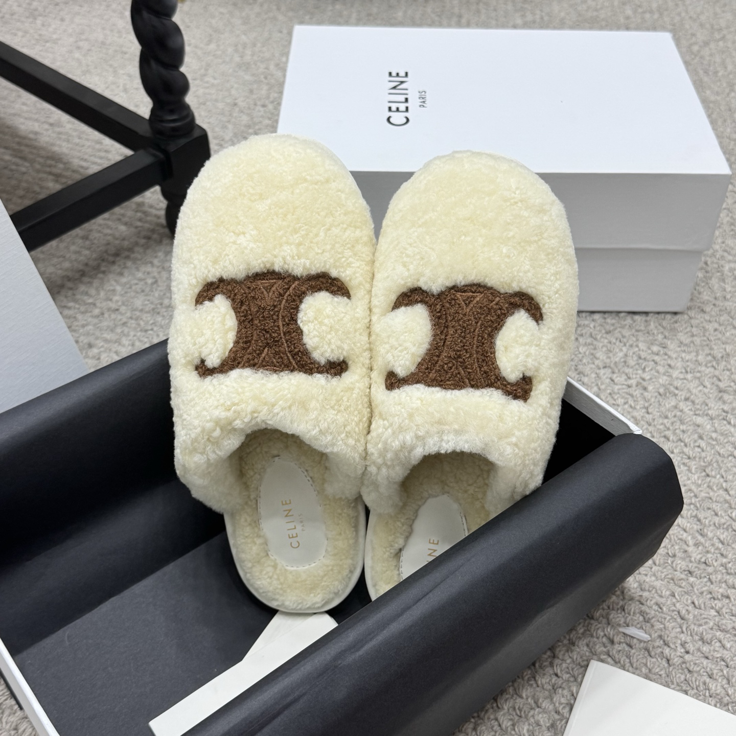 Celine Slides - view 3