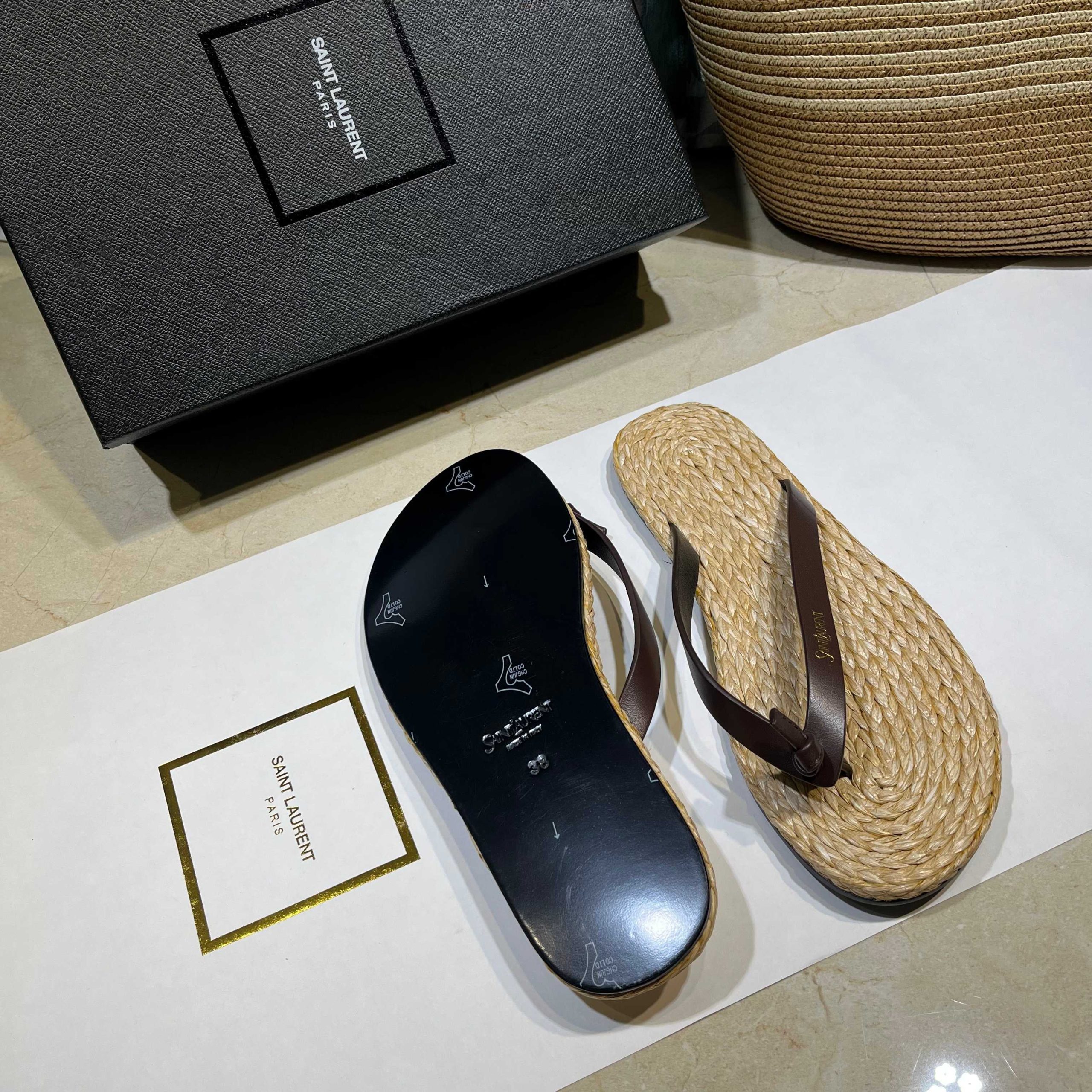 Saint Laurent Slides - view 8