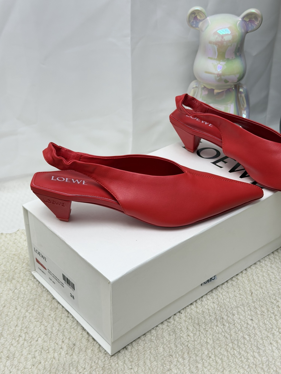 Loewe Slides - view 8