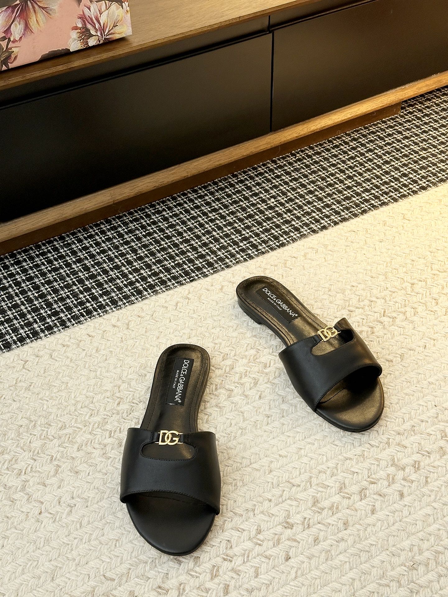 Dolce & Gabbana Slides - view 2