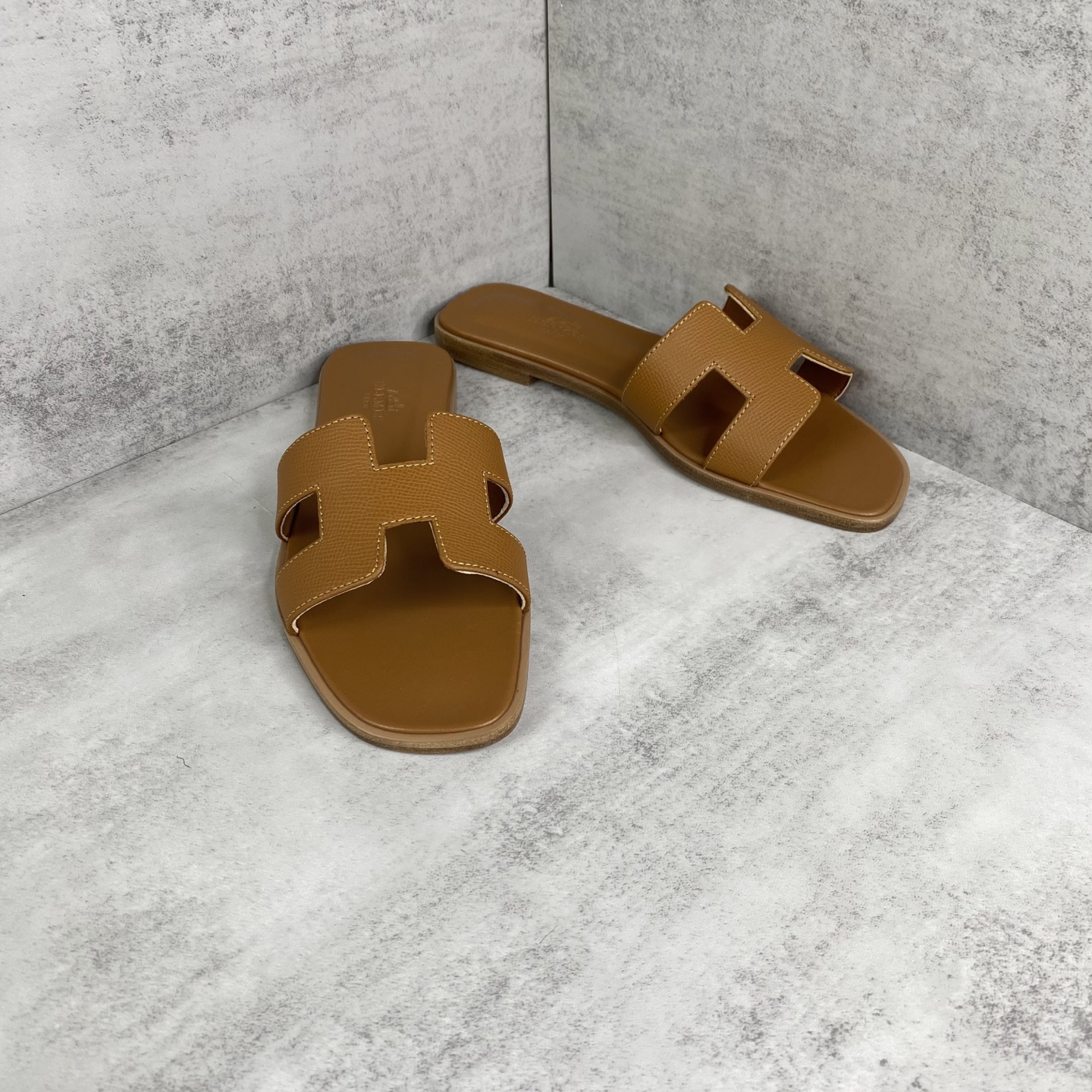 Hermès Slides - view 2