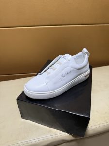Shoes - view 3
