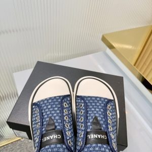 Sneakers - view 4