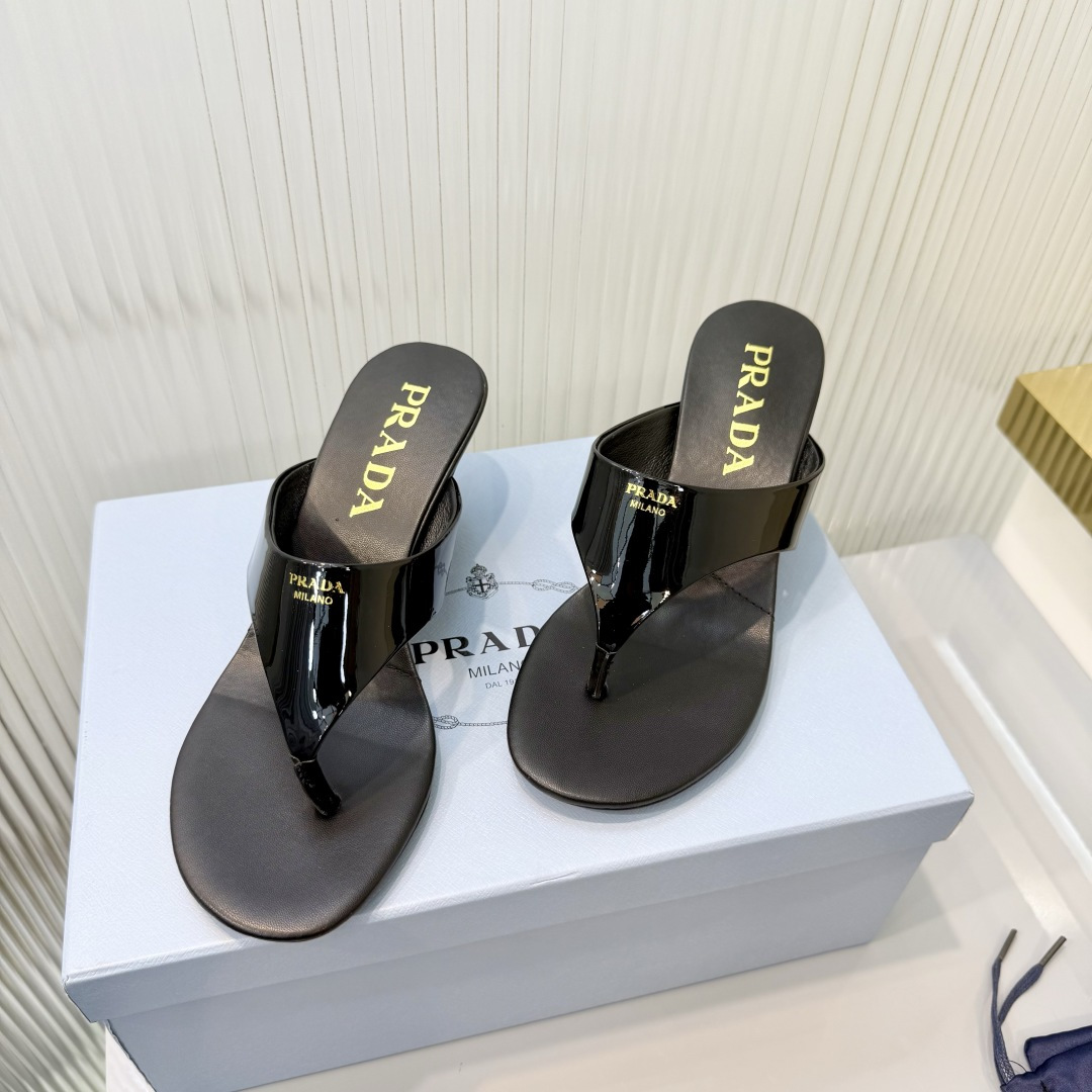 Prada Slides - view 6