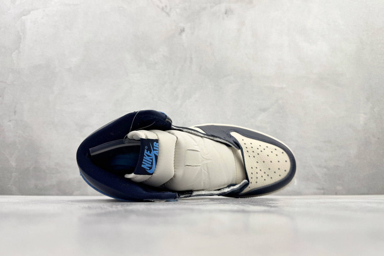 Sneakers - view 3