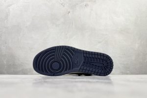 Sneakers - view 4