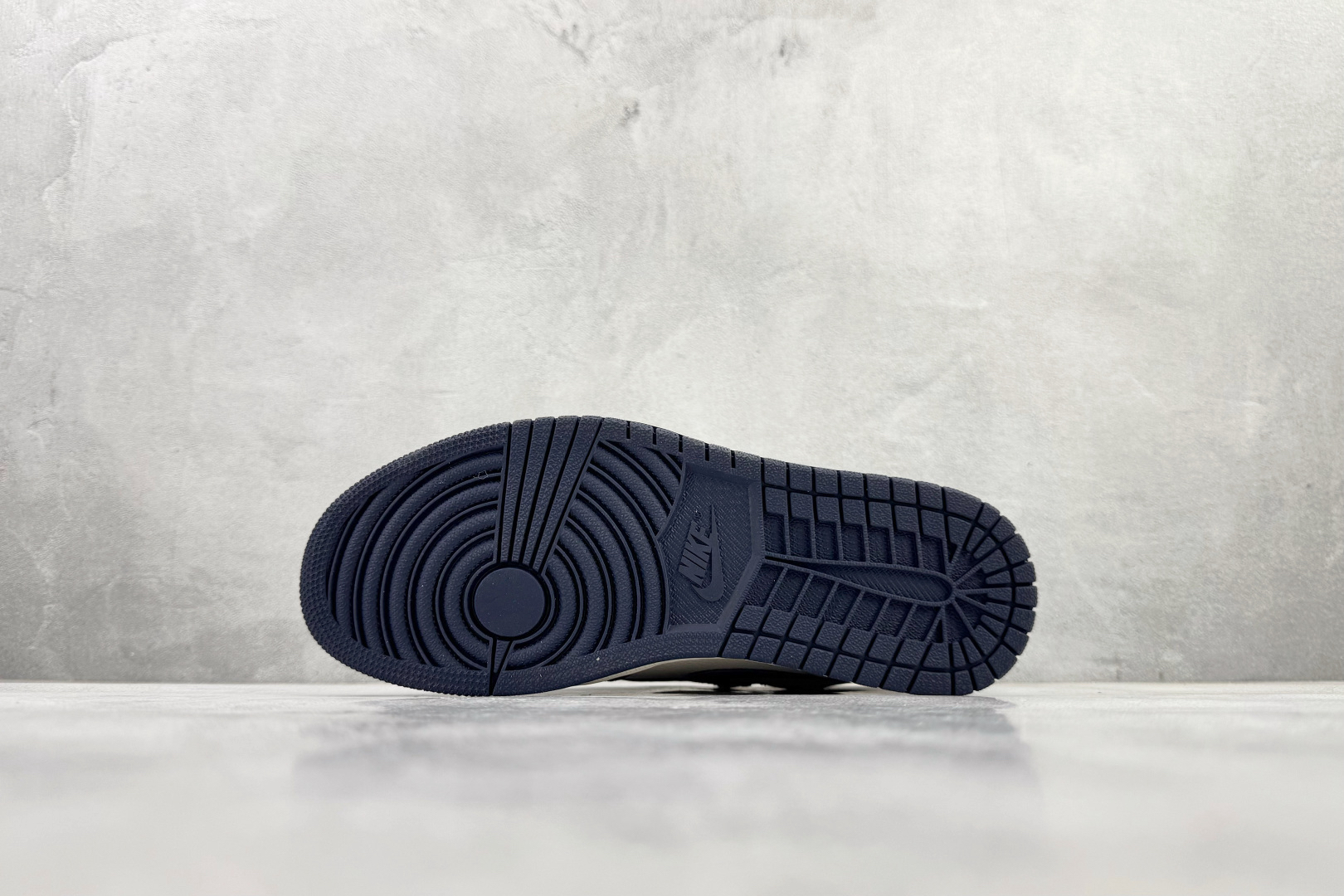 Sneakers - view 4