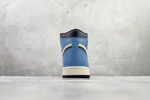Sneakers - view 9