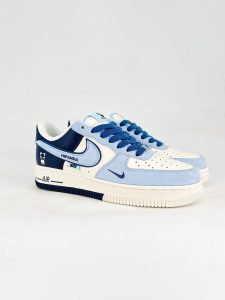 Nike Sneakers - view 3