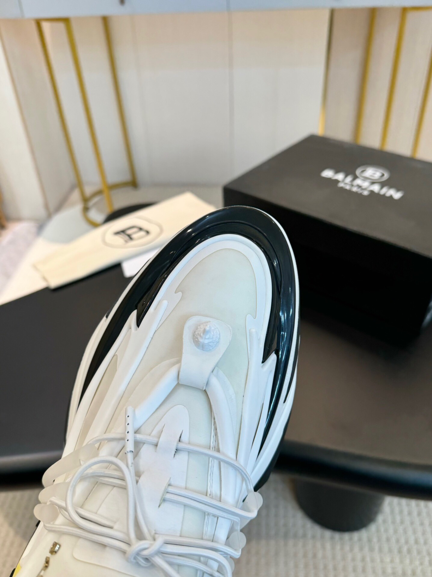 Sneakers - view 9