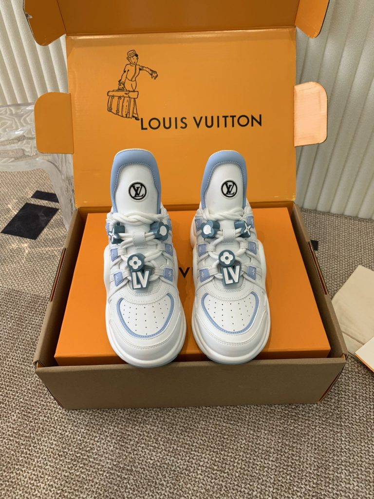 Sneakers - view 1