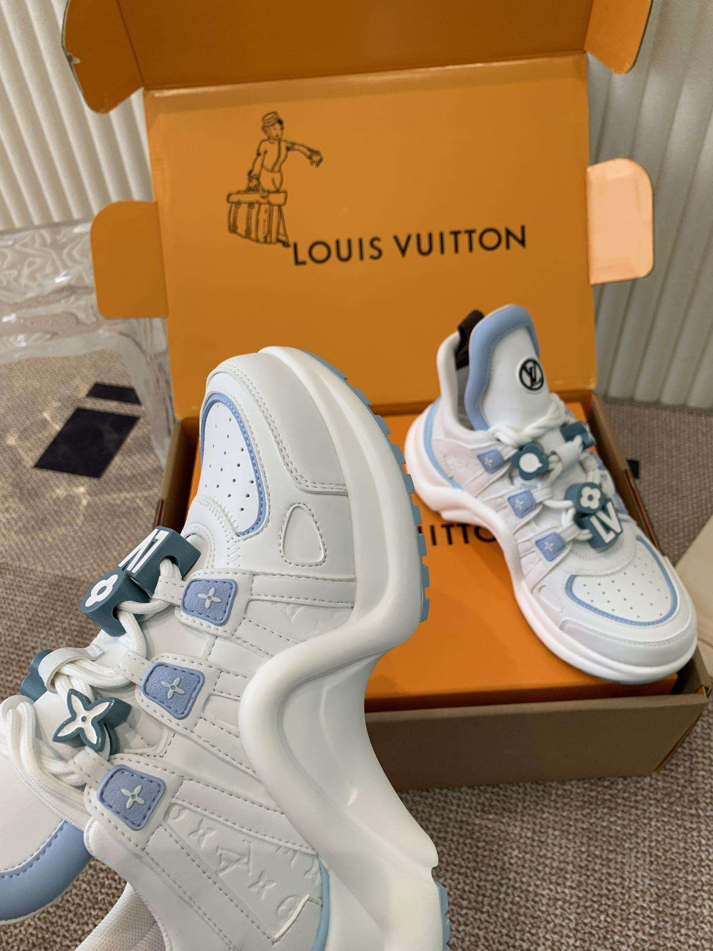 Sneakers - view 8