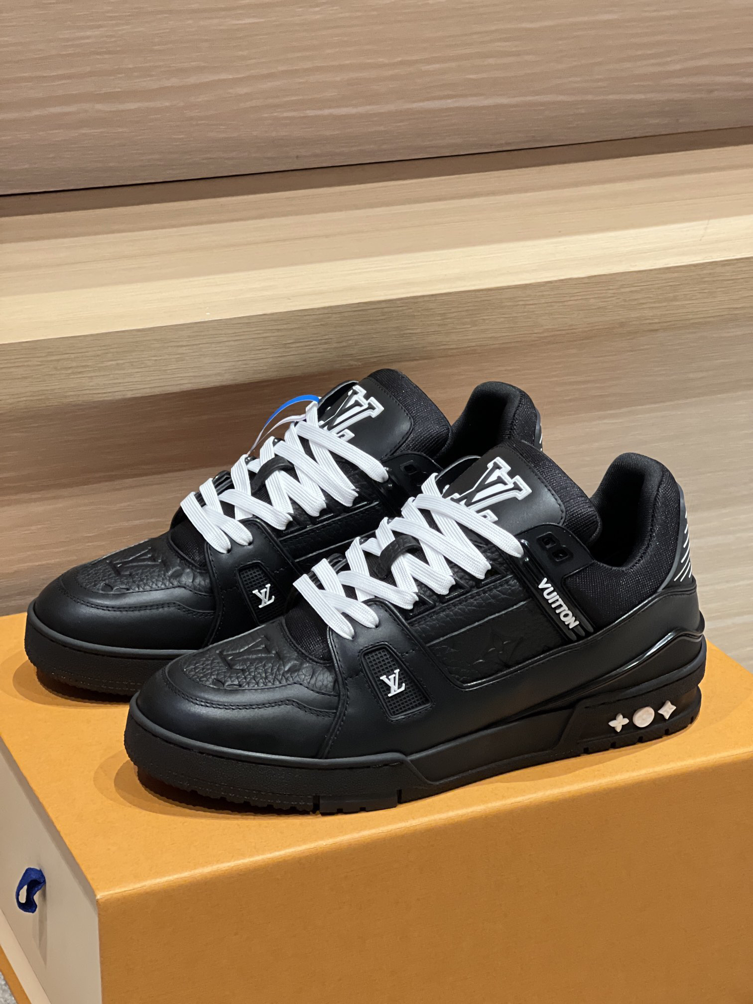 Sneakers - view 5