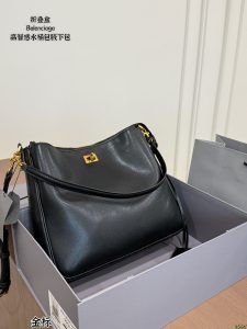 Balenciaga Bucket Bag - view 2
