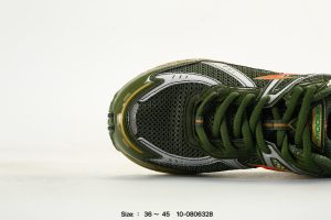 Shoes - view 5