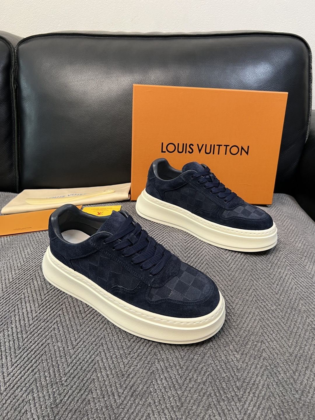 Louis Vuitton Sneakers - view 1