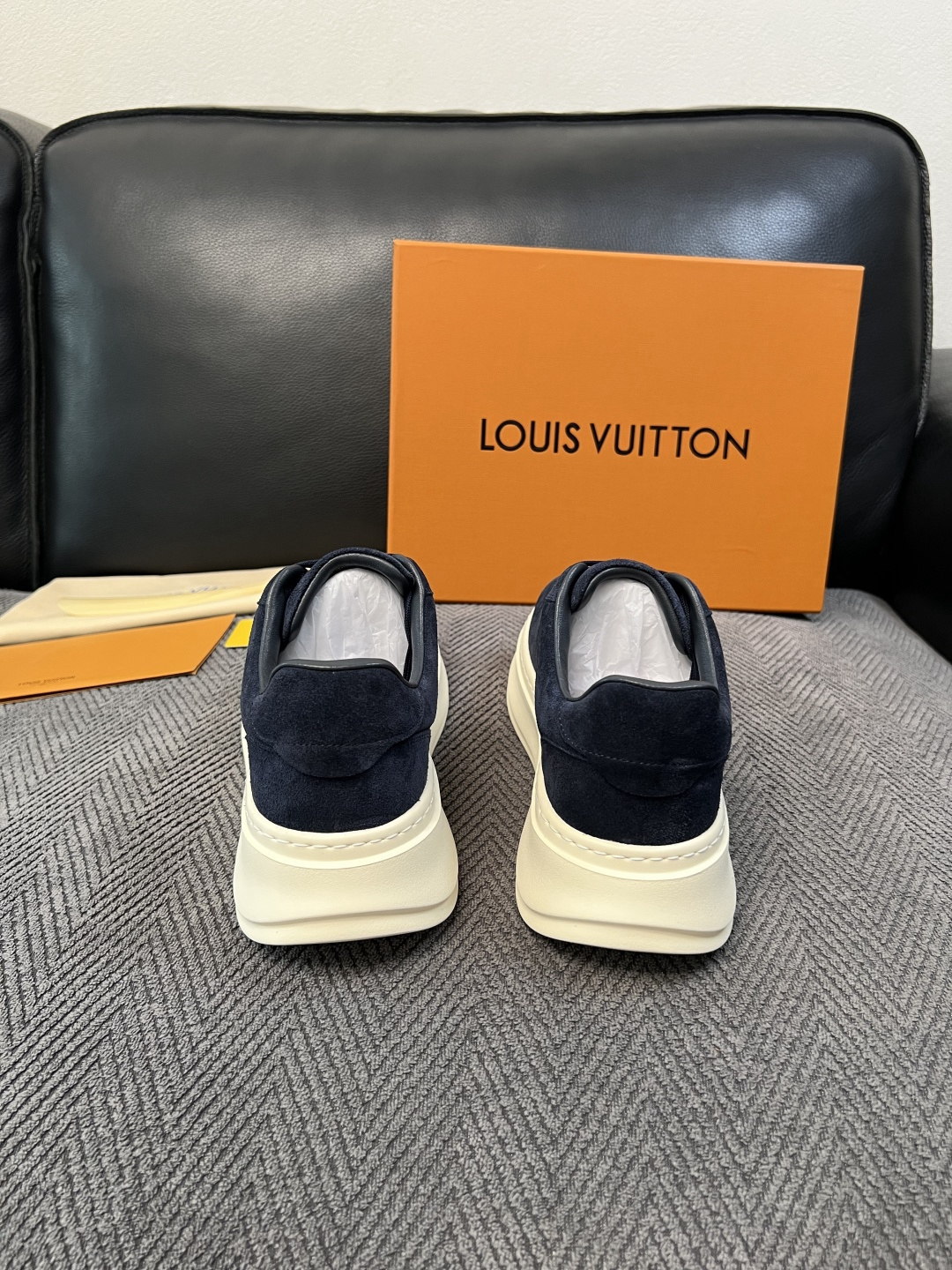Louis Vuitton Sneakers - view 8