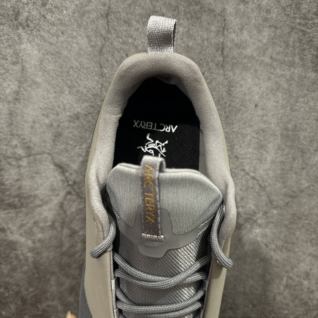 Shoes - view 8