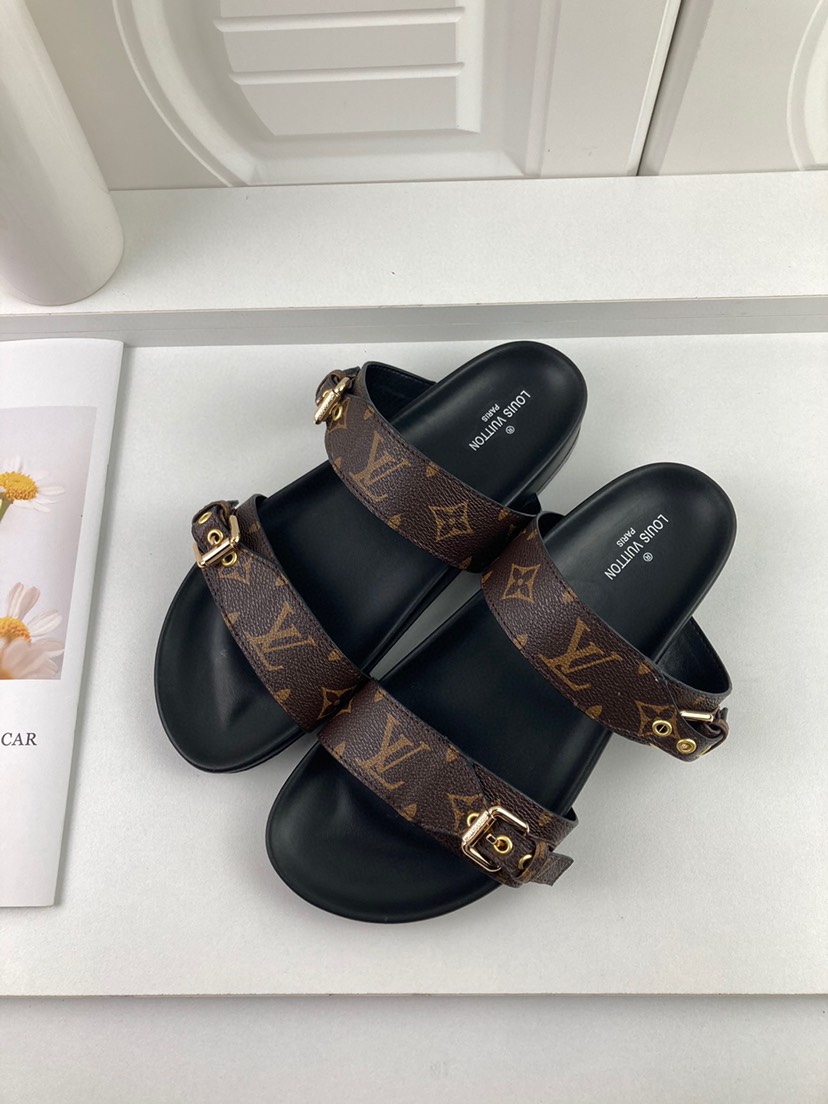 Louis Vuitton Slides - view 3