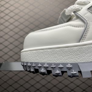 Louis Vuitton Sneakers - view 6