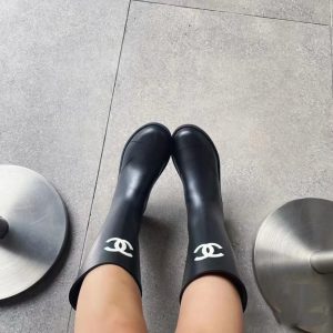 Chanel Boots - view 9