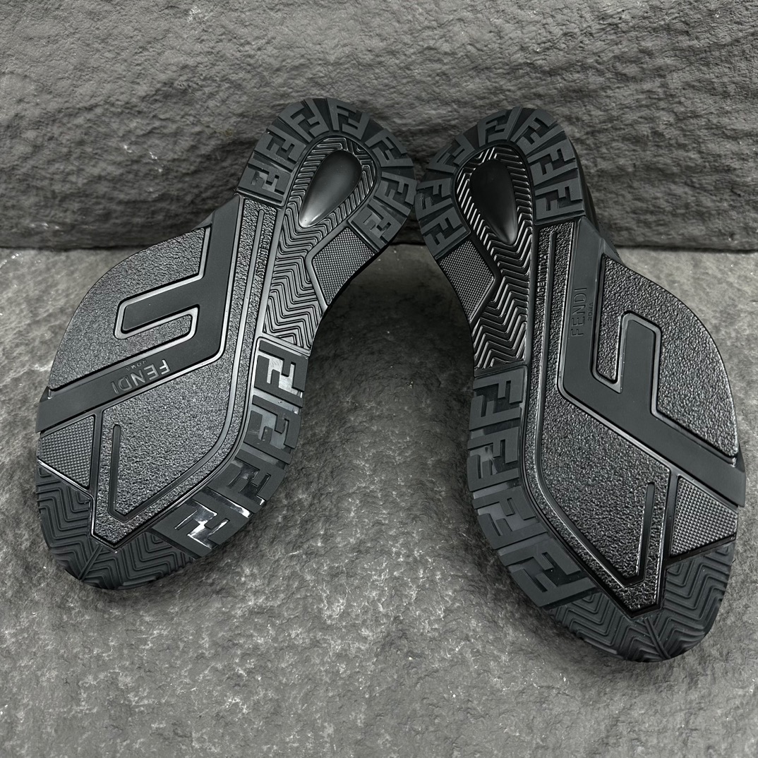 Fendi Sneakers - view 6