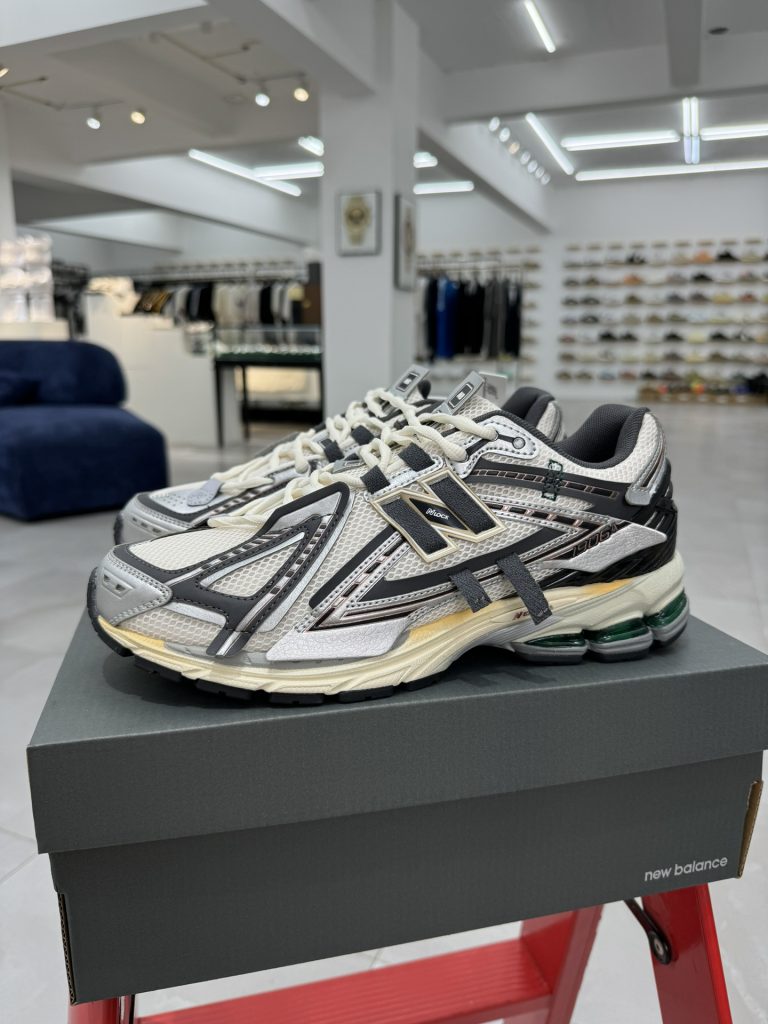 New Balance Shoes - view 1