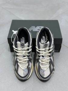 New Balance Shoes - view 4