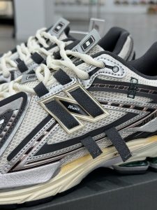 New Balance Shoes - view 7